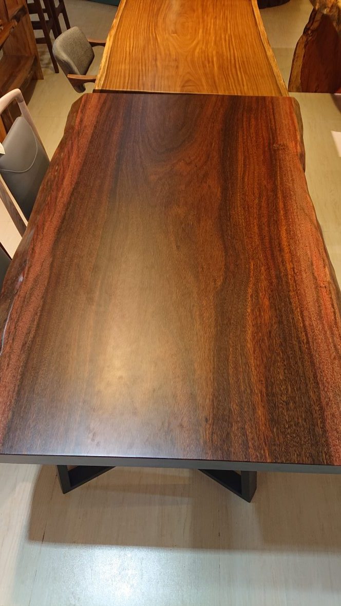 原木餐桌-非洲紫檀