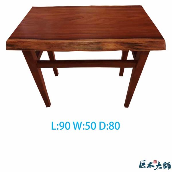 簡約設計小巧原木桌